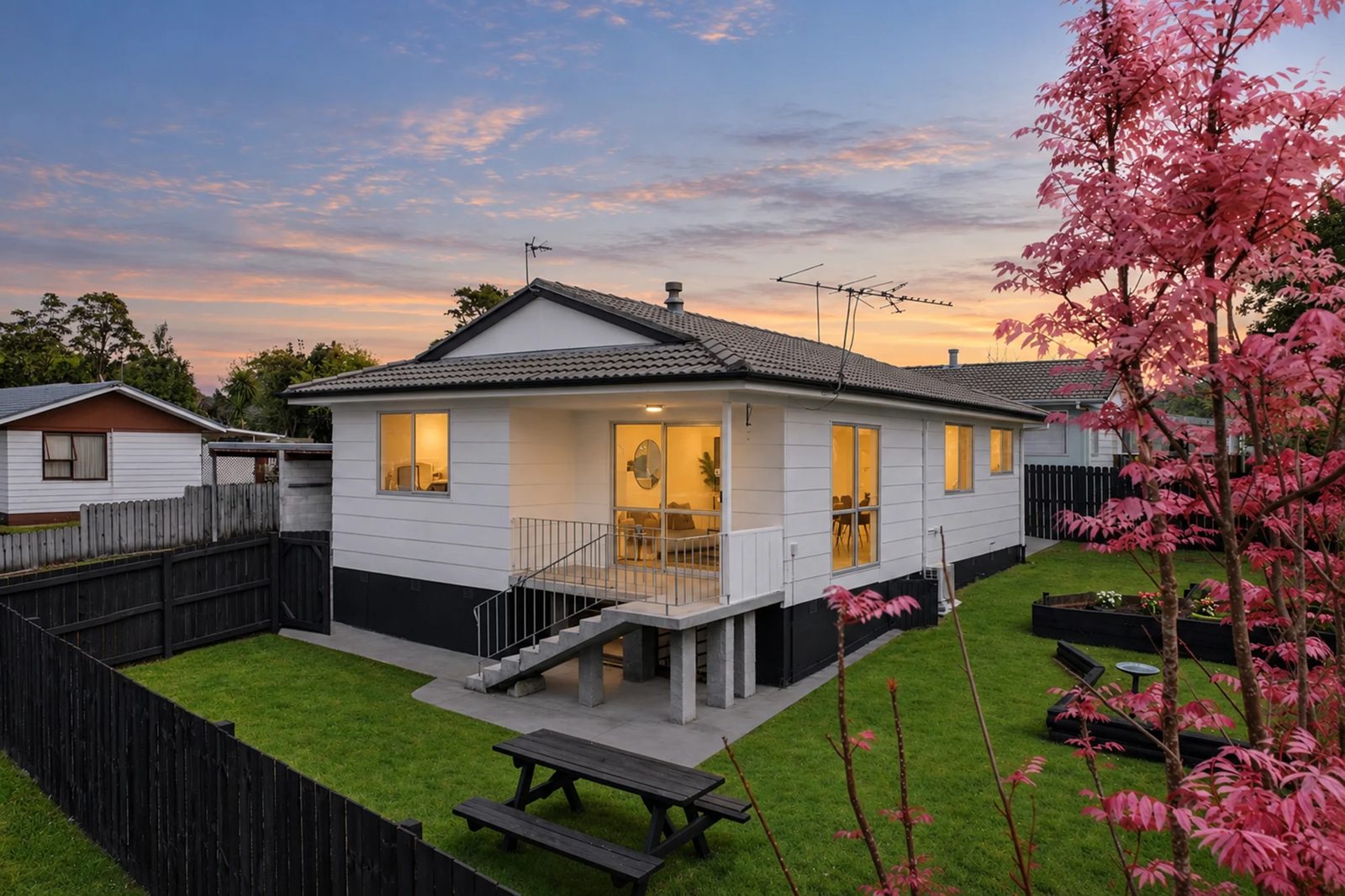 1/12 Dalmatia Place, Henderson
