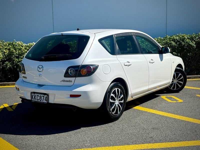 2006 Mazda Axela, photo 3