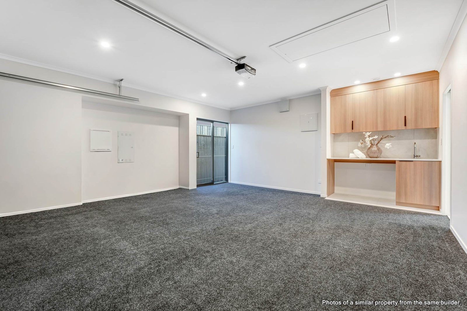 9 Kiwakiwa Street, Milldale, photo 18