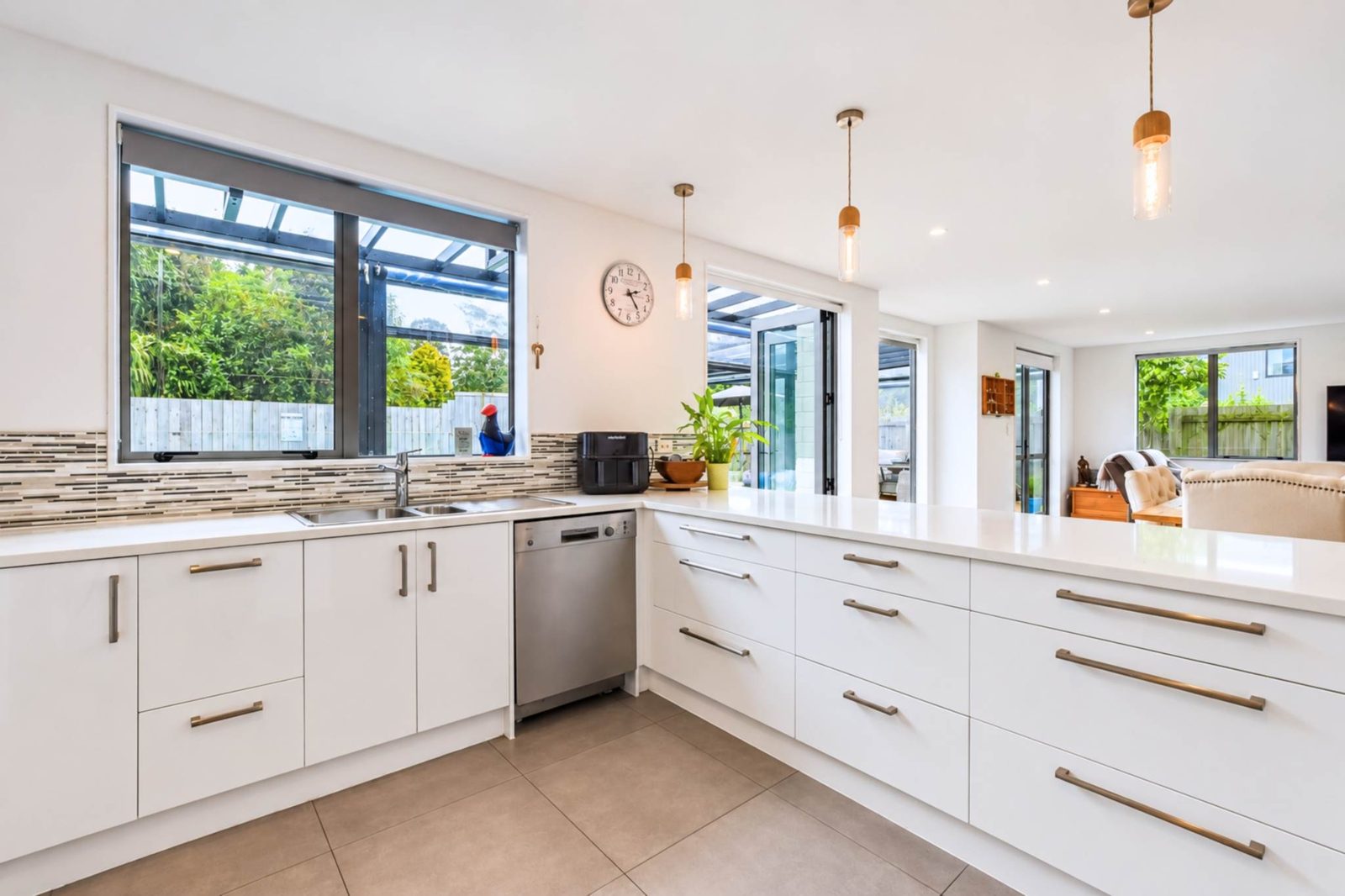 185A Portage Road, New Lynn, photo 12