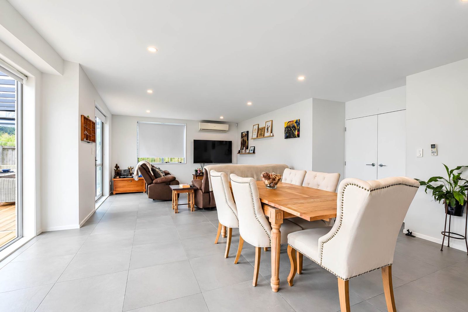 185A Portage Road, New Lynn, photo 3