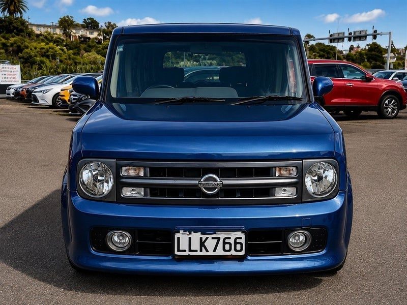 2007 Nissan Cube, photo 2