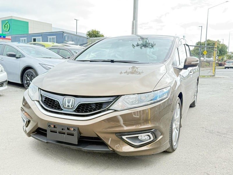 2015 Honda Jade HYBRID X, photo 3
