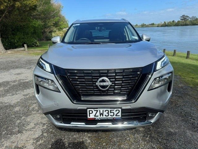 2023 Nissan X-Trail Ti-L E-Power, photo 2