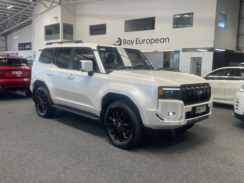2025 Toyota Land Cruiser Prado VX