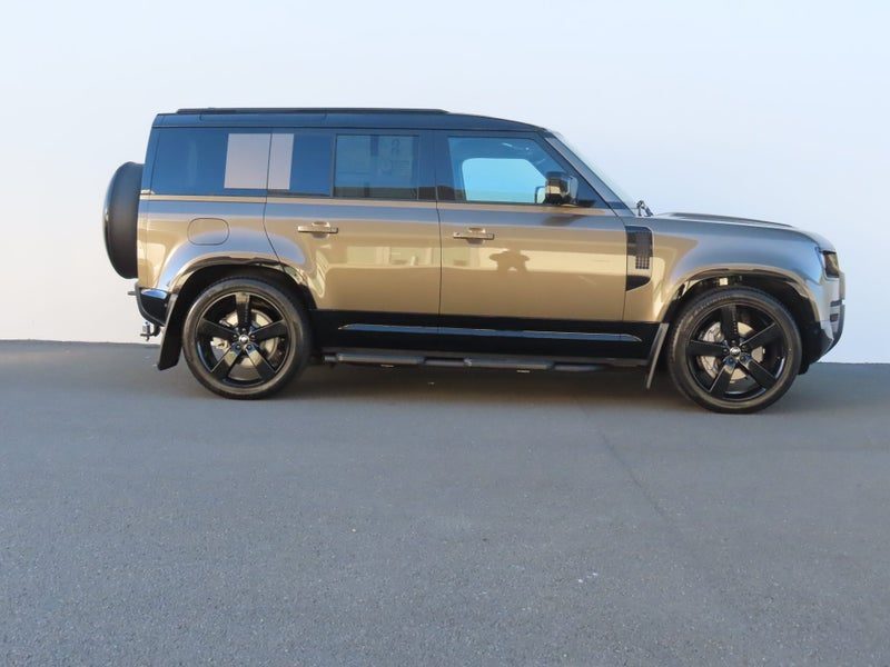 2026 Land Rover Defender 110 D350 X-Dynamic HSE, photo 3