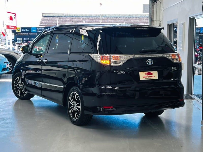2013 Toyota Estima G, photo 3