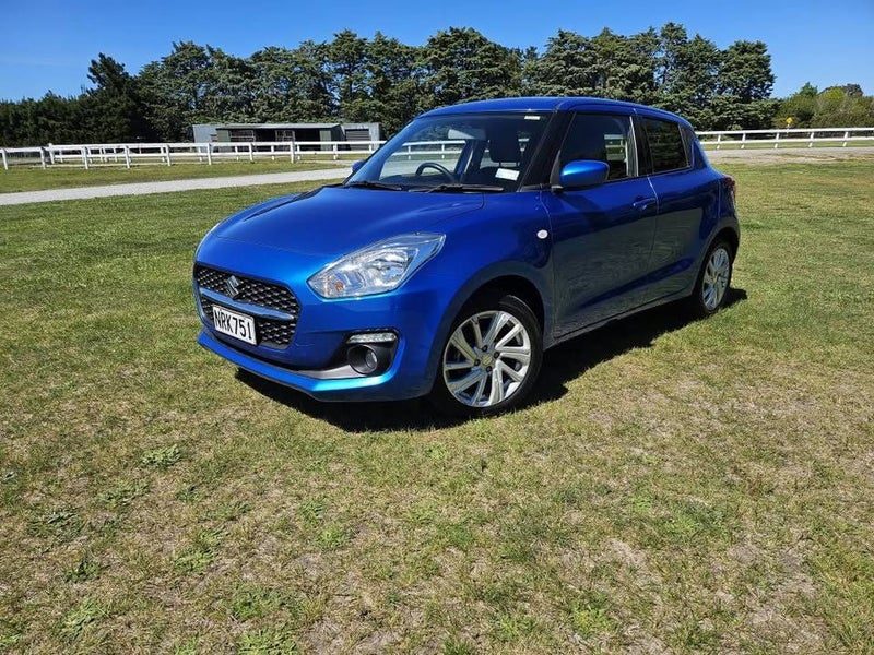 2021 Suzuki Swift Gl, photo 2