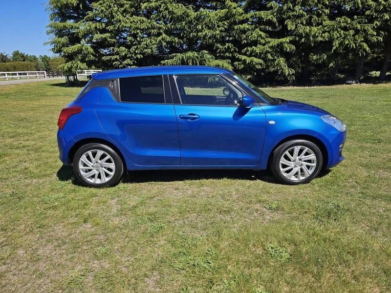 2021 Suzuki Swift Gl, photo 3