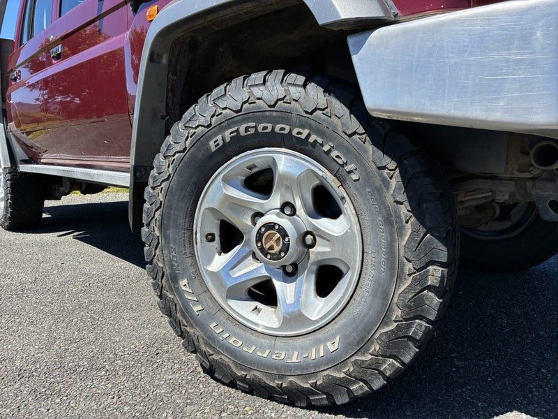 2015 Toyota Land Cruiser 70 LX 4.5TD DC 5M, photo 2