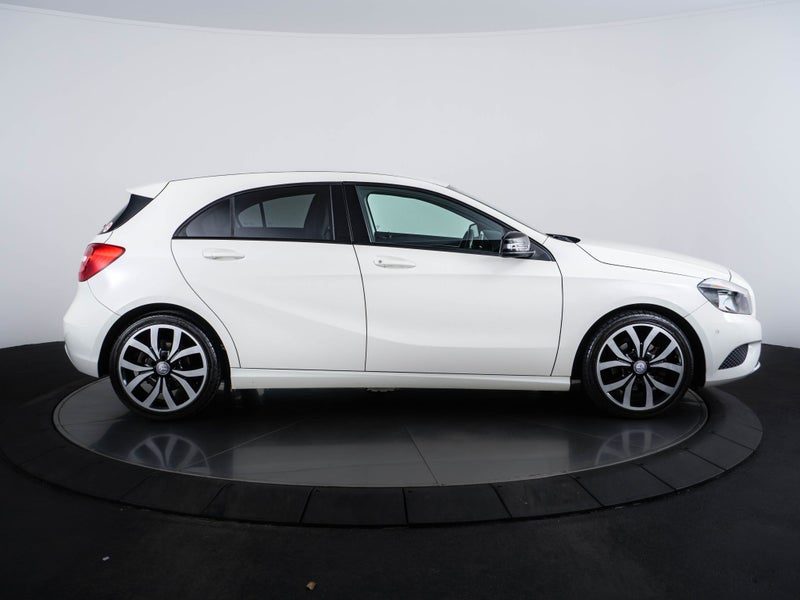 2014 Mercedes-Benz A 180 A, photo 2