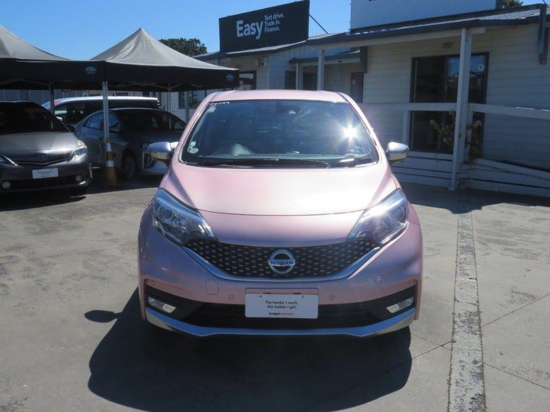 2017 Nissan Note E-power Mode Premier, photo 2
