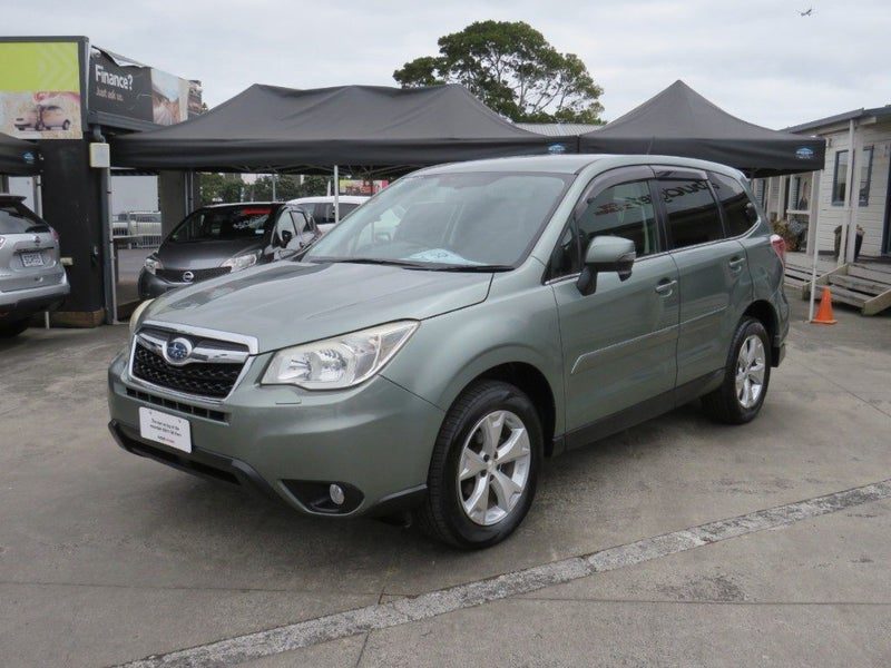 2014 Subaru Forester 4WD 2.0L MANUAL, photo 3