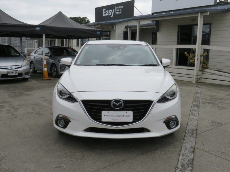 2015 Mazda Axela Sport 20s Touring, photo 2