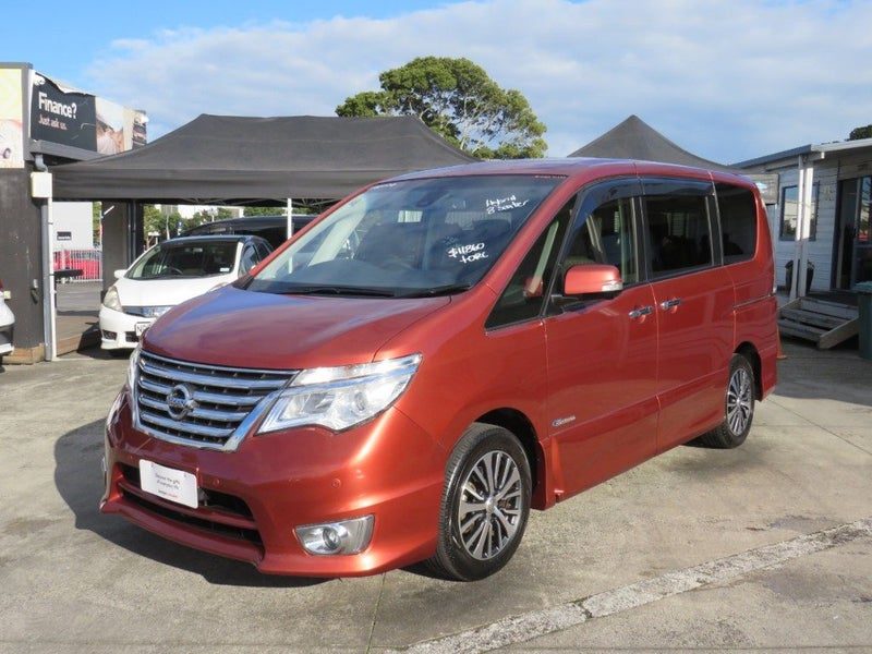 2015 Nissan Serena Highway Star, photo 3