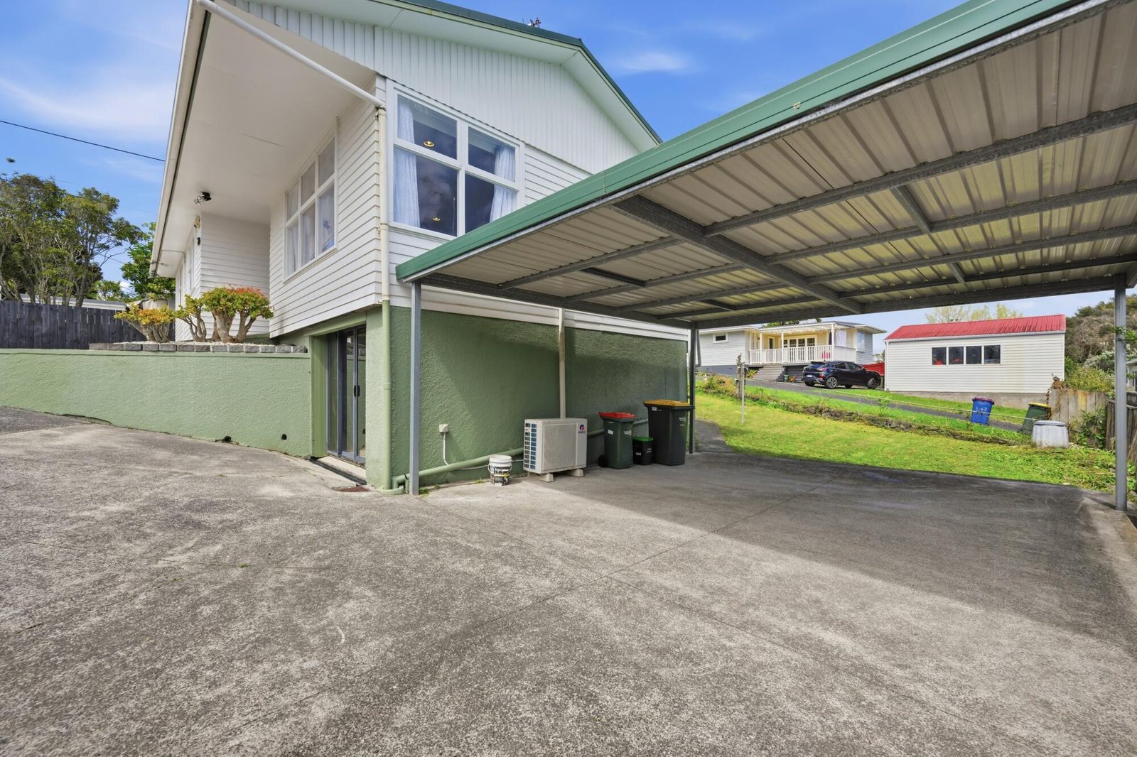 44 Brains Road, Kelston, photo 14