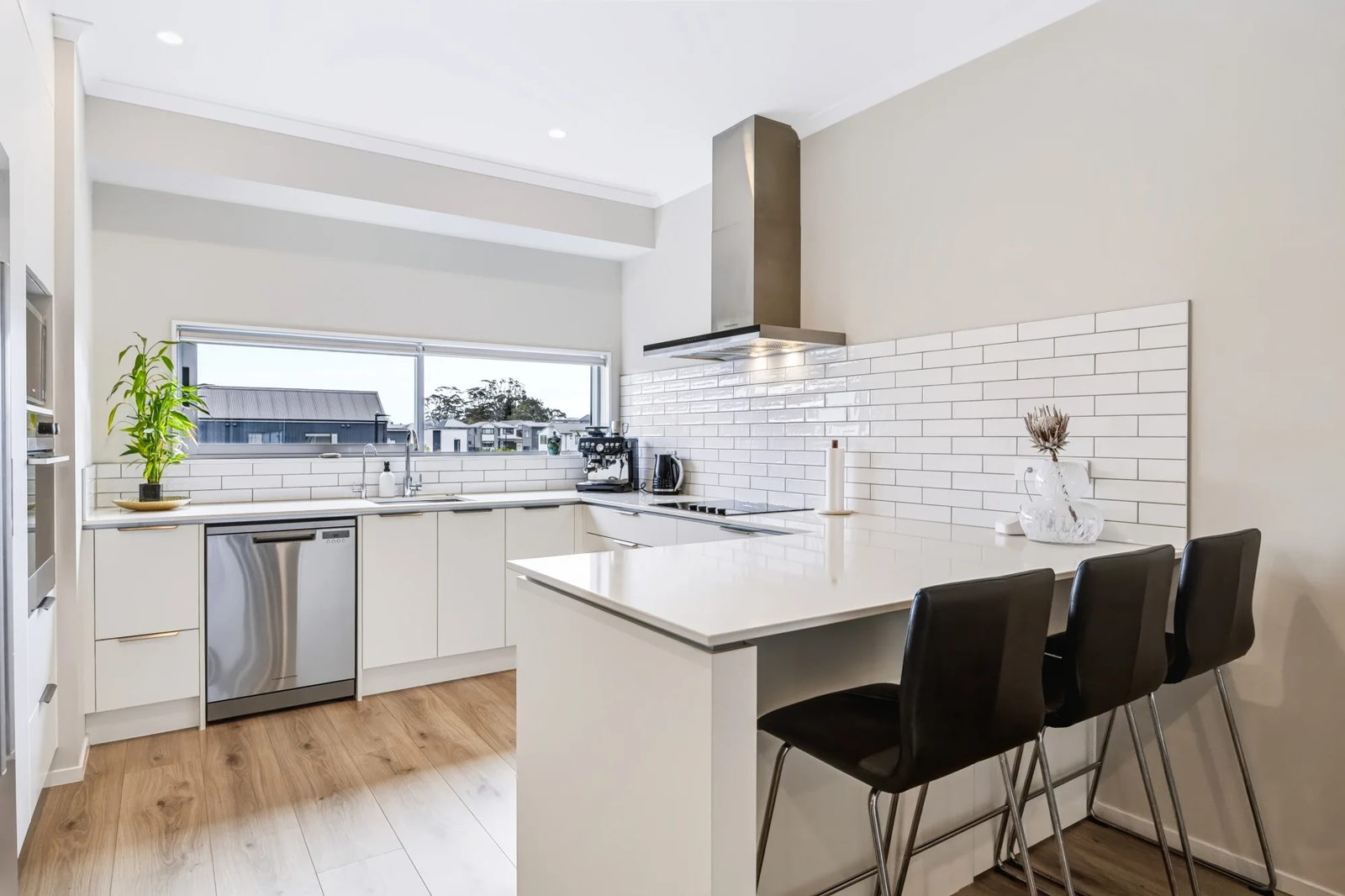 35 Roundel Crescent, Whenuapai, photo 4