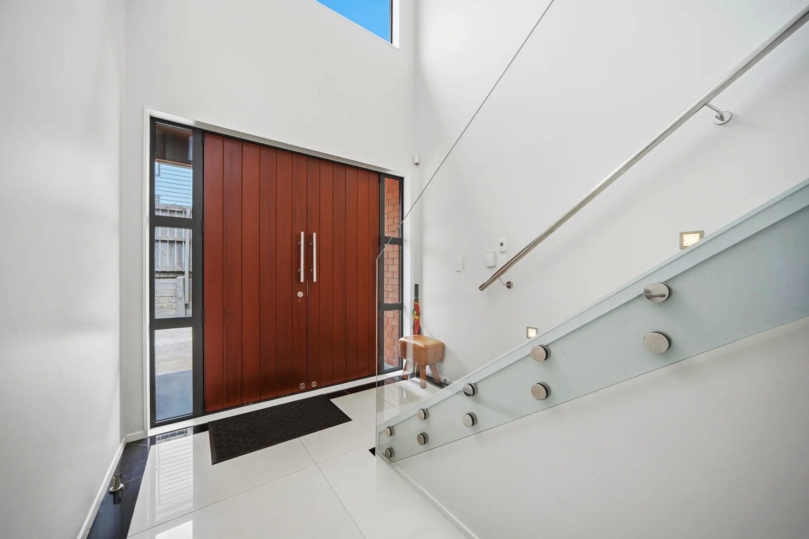 8 Larch Street, Avondale, photo 15