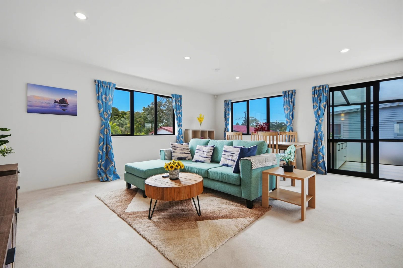 8 Larch Street, Avondale, photo 3