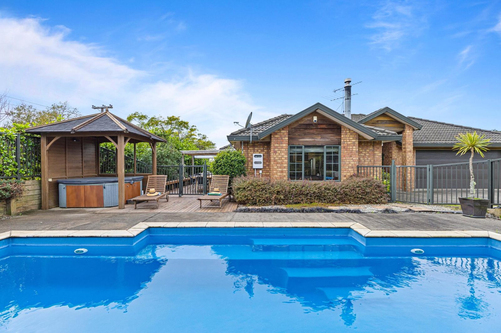 51 Wright Road, Dairy Flat, photo 1