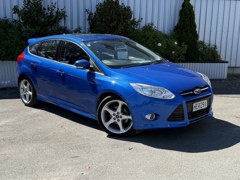 2013 Ford Focus Titanium 2.0L Auto