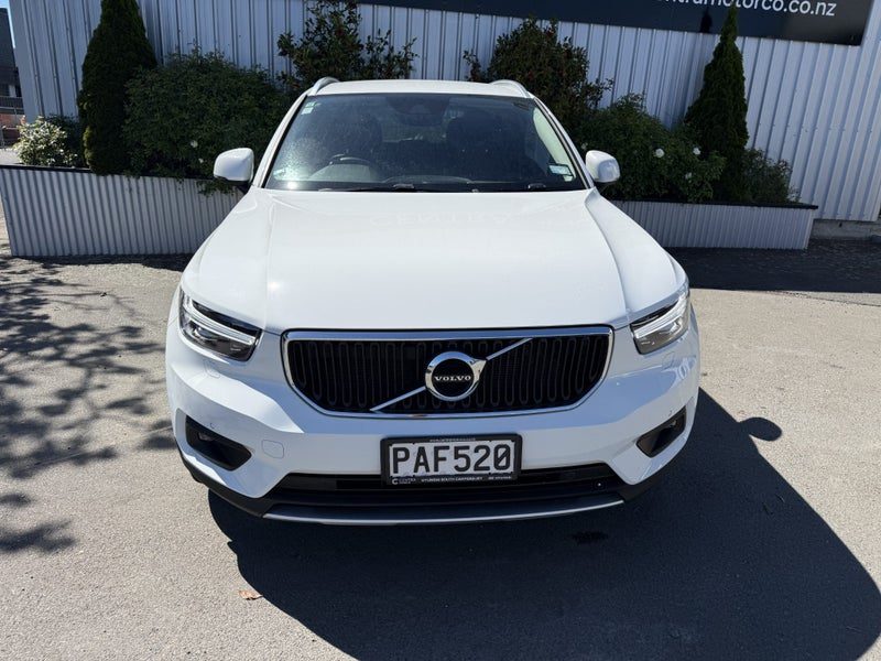 2022 Volvo XC40 T4 Momentum 2.0P, photo 3