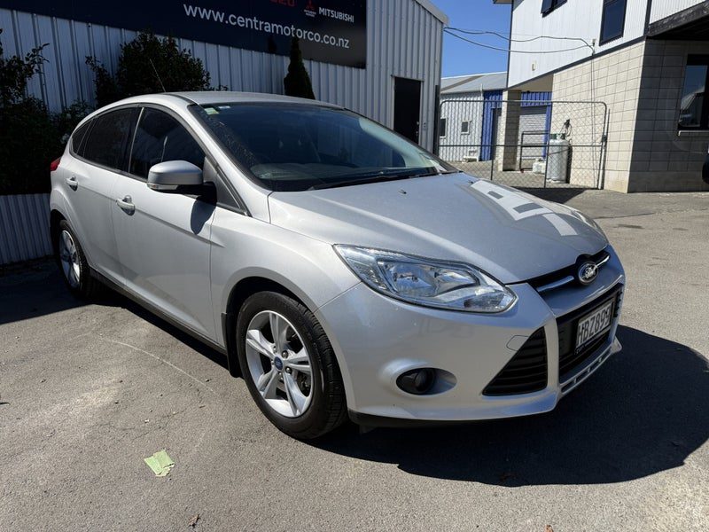 2013 Ford Focus Trend 2.0L Hatch, photo 2