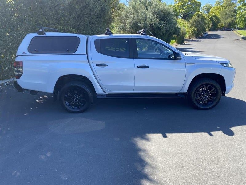 2020 Mitsubishi Triton GLSB 4WD AUTO, photo 2