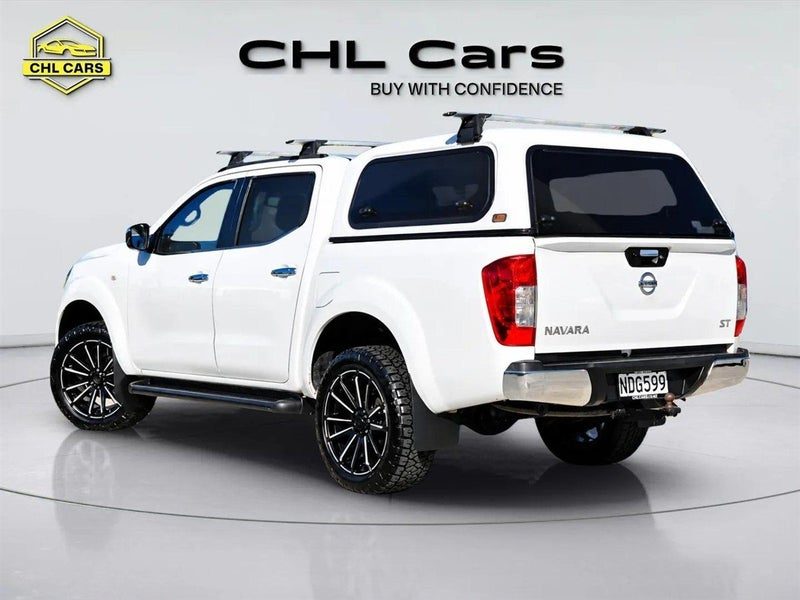 2020 Nissan Navara ST, photo 3