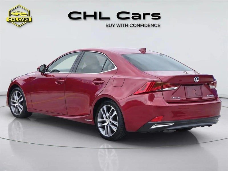 2018 Lexus IS 300h Hybrid, photo 2