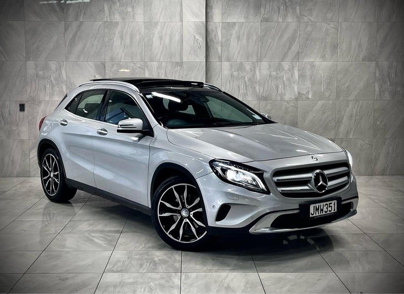 2016 Mercedes-Benz GLA 250 2.0P 4WD NZ NEW