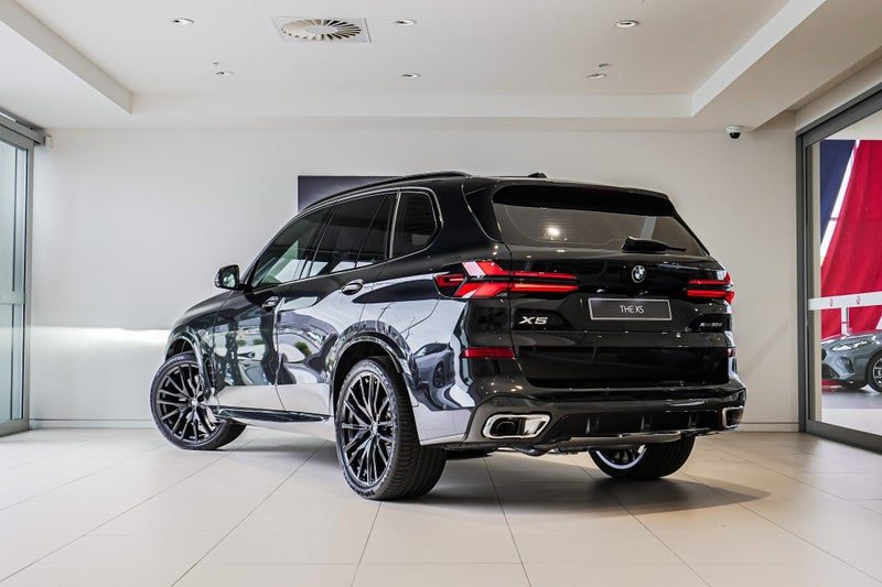 2026 BMW X5 xDrive30d, photo 2