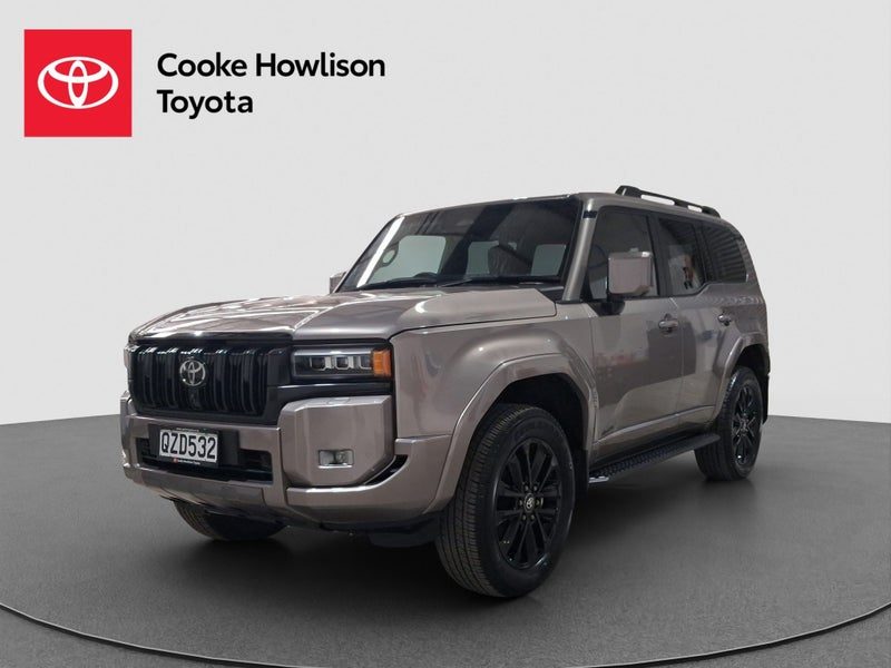 2024 Toyota Land Cruiser Prado VX 7 Seater, photo 3