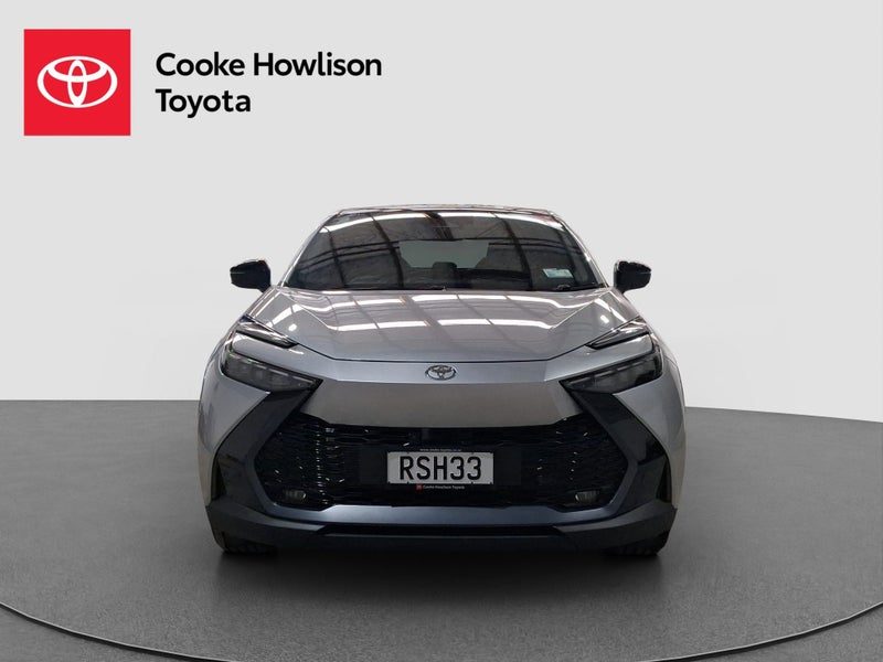 2026 Toyota C-HR Limited 1.8L Hybrid, photo 2