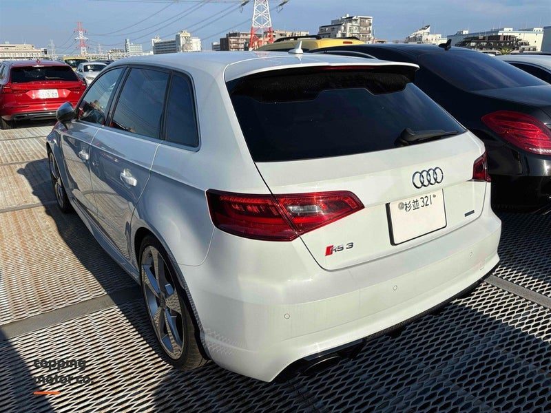 2015 Audi RS3 Quattro, photo 2
