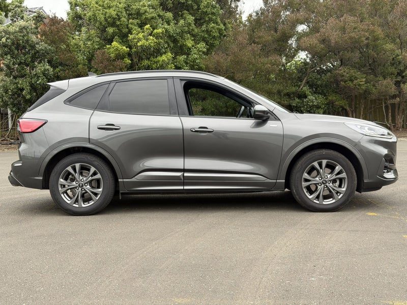 2023 Ford Escape SUV FHEV ST-LINE 2.5P CVT AWD, photo 2