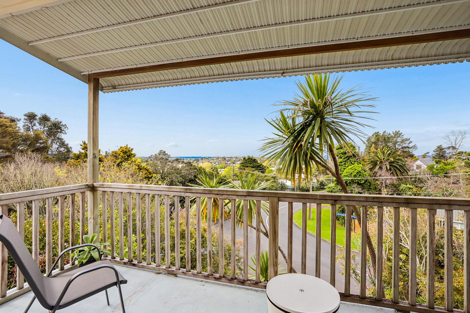 108 Takahe Road, Titirangi, photo 19