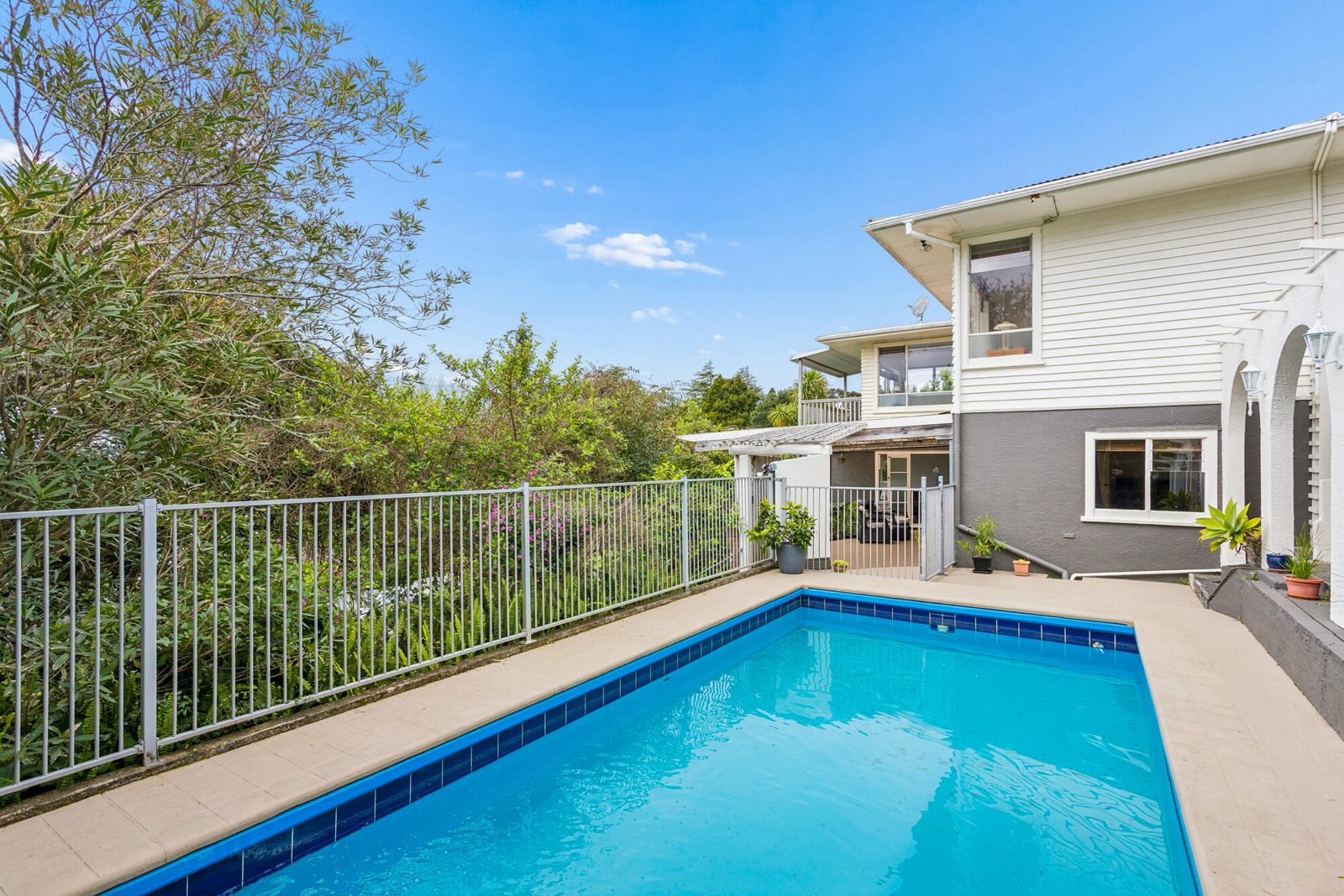 108 Takahe Road, Titirangi, photo 8