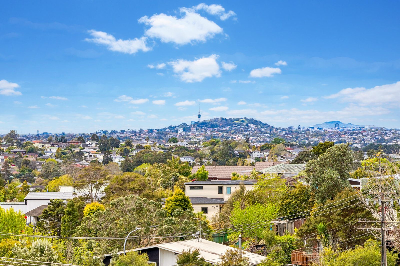 108 Takahe Road, Titirangi, photo 9