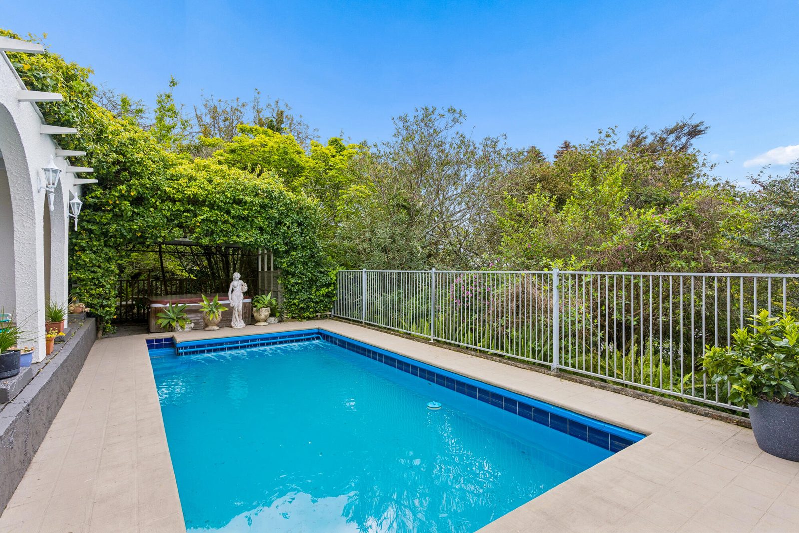 108 Takahe Road, Titirangi, photo 10