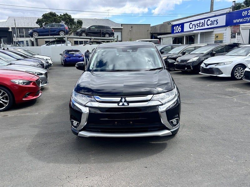 2017 Mitsubishi Outlander 20G 7 Seater, photo 2