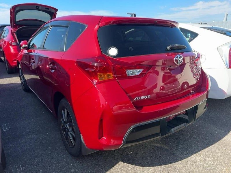 2013 Toyota Auris 150X, photo 2