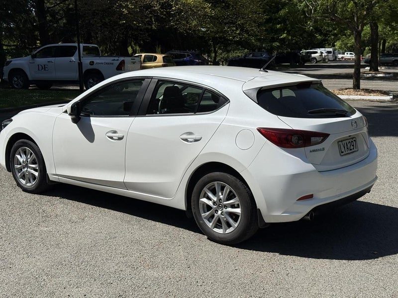 2019 Mazda 3 GLX, photo 3