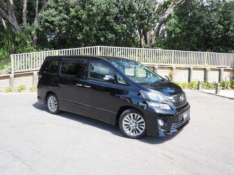 2013 Toyota Vellfire 7 SEATER
