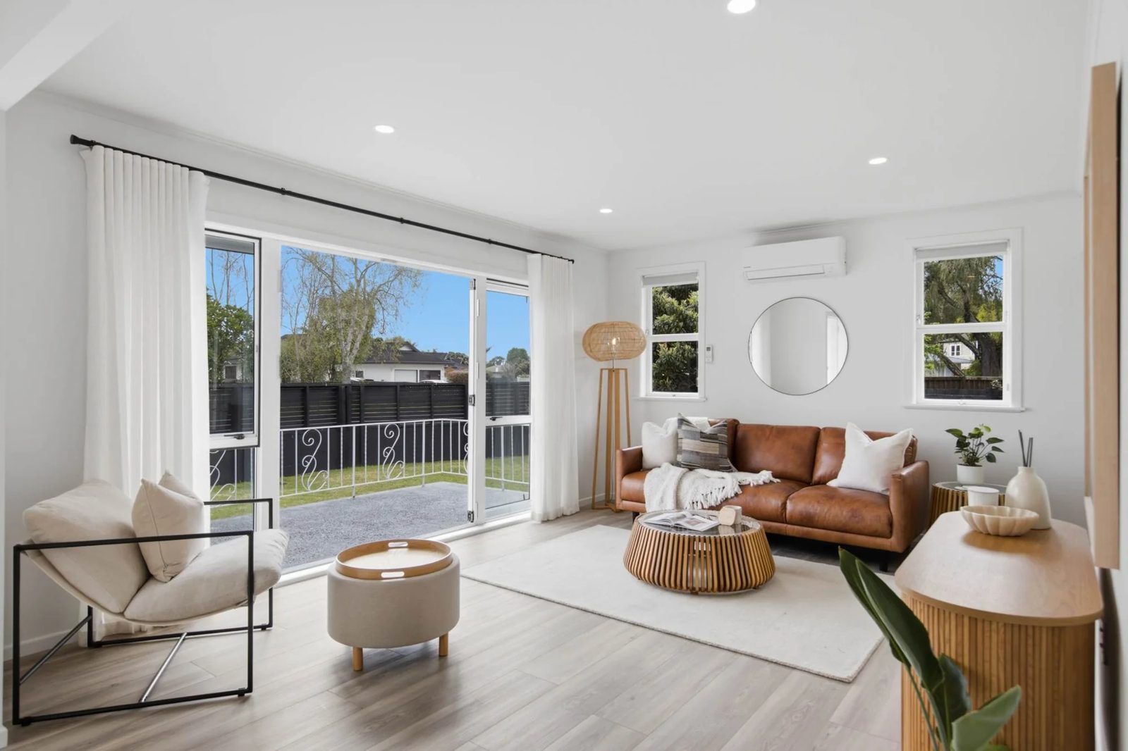 120 Avondale Road, Avondale, photo 1