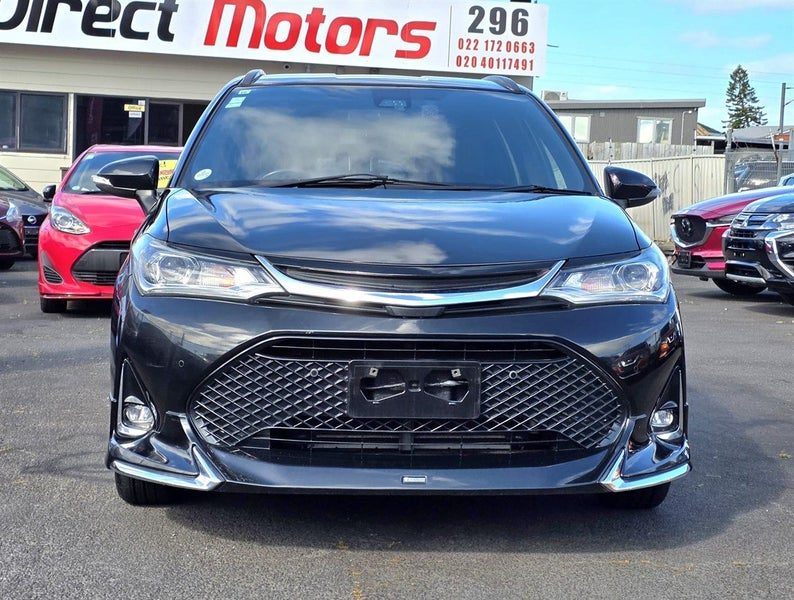 2017 Toyota Corolla Fielder, photo 2