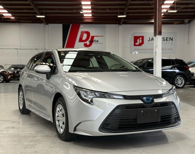 2023 Toyota Corolla Touring Hybrid, Facelift Model