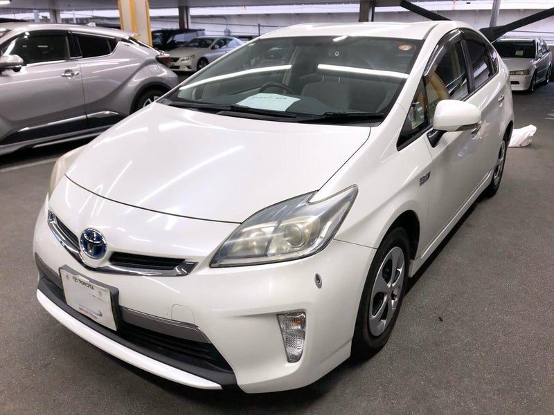 2013 Toyota Prius PHV S-PACKAGE PLUG-IN HYBRID, photo 3