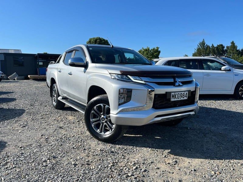 2019 Mitsubishi Triton VRX