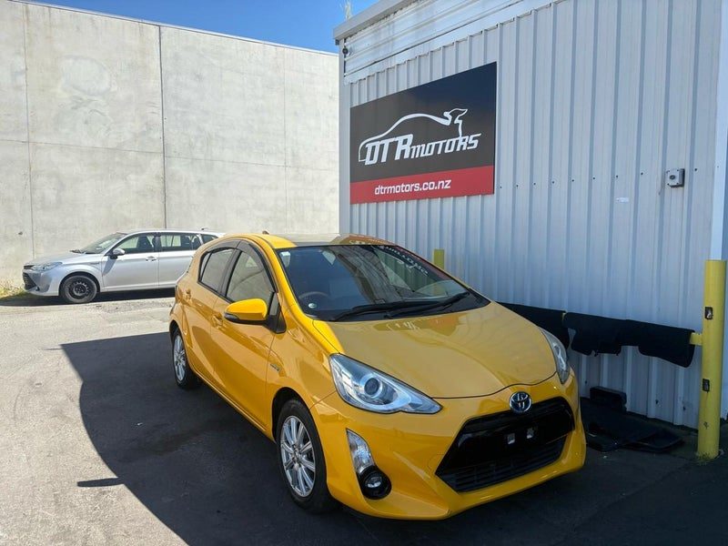 2015 Toyota Aqua S